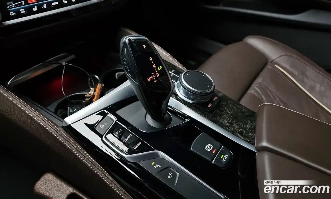 BMW 5-Series 2017 3.0 гидро в Москве № 192884, фото 9