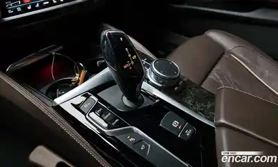 BMW 5-Series 2017 3.0 гидро в Москве № 192884, миниатюра 9