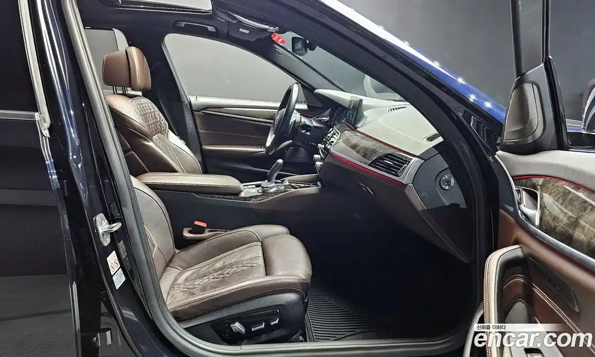 BMW 5-Series 2017 3.0 гидро в Москве № 192884, фото 10