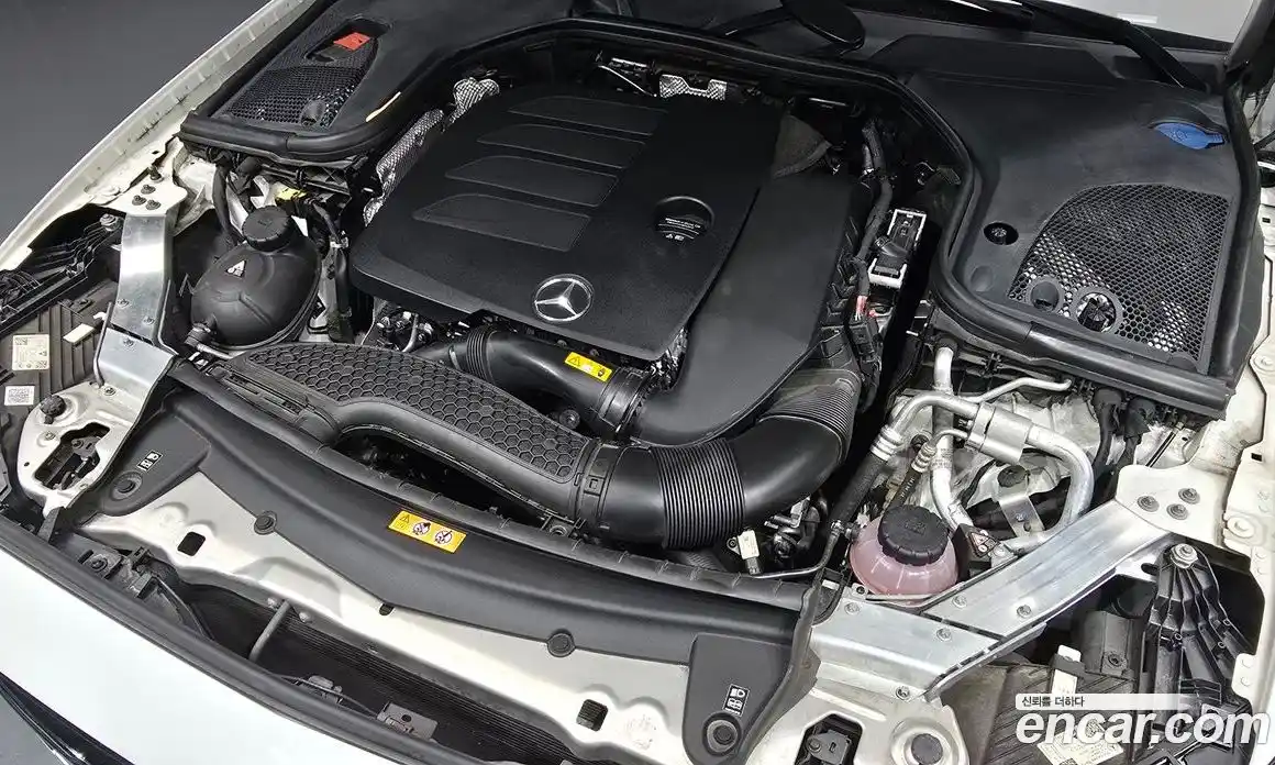 Mercedes-Benz E-Class 2022 2.0 гидро, фото 6