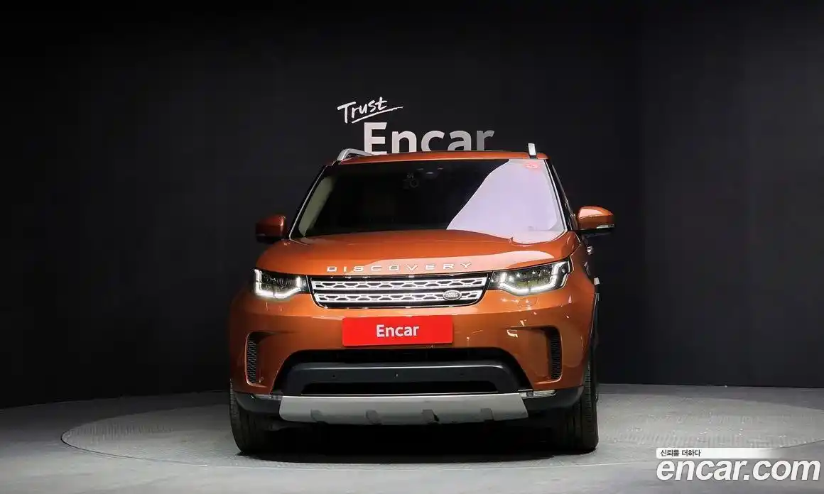 Land Rover Discovery 2017 3.0 гидро в Москве № 198239, фото 3