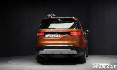 Land Rover Discovery 2017 3.0 гидро в Москве № 198239, миниатюра 4