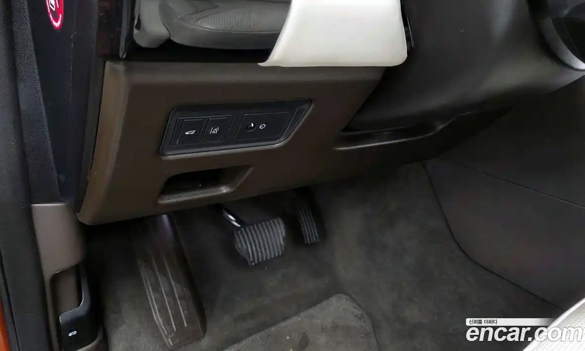 Land Rover Discovery 2017 3.0 гидро в Москве № 198239, фото 6