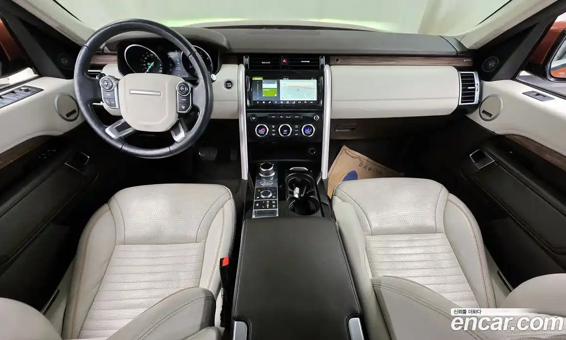 Land Rover Discovery 2017 3.0 гидро в Москве № 198239, фото 7