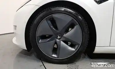 Tesla Model 3 2020 0.2 гидро в Москве № 198588, миниатюра 5