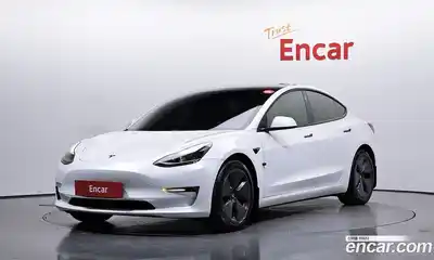 Tesla Model 3, 2021