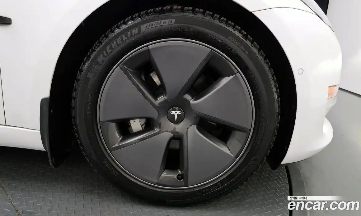 Tesla Model 3 2021 0.2 гидро в Москве № 198596, фото 5