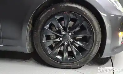 Tesla Model S 2017 0.3 гидро в Москве № 198628, миниатюра 5