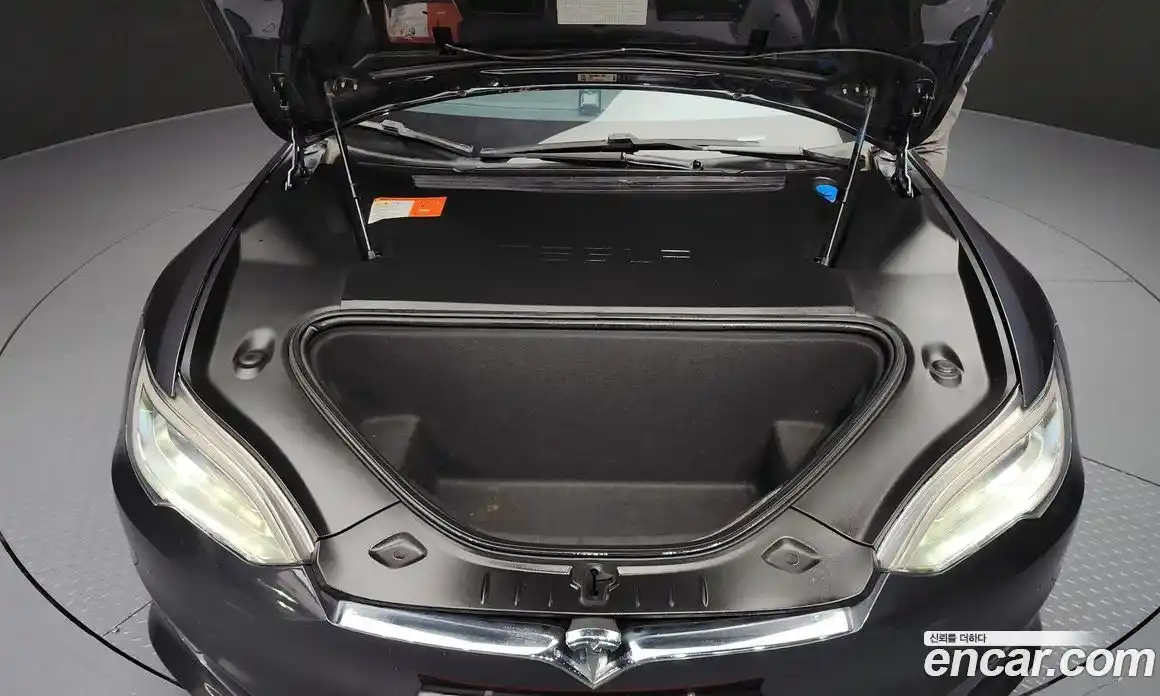 Tesla Model S 2017 0.3 гидро в Москве № 198628, фото 6