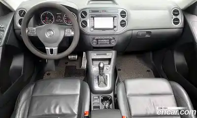 Volkswagen Tiguan 2014 2.0 гидро в Москве № 199165, миниатюра 7