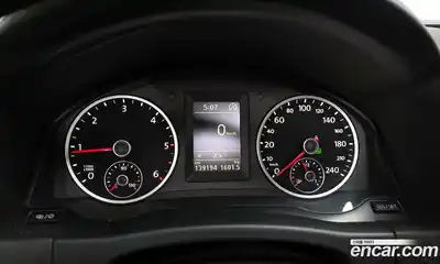 Volkswagen Tiguan 2014 2.0 гидро в Москве № 199165, миниатюра 8