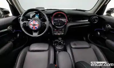 Mini Cooper 2022 2.0 гидро в Москве № 201284, миниатюра 7