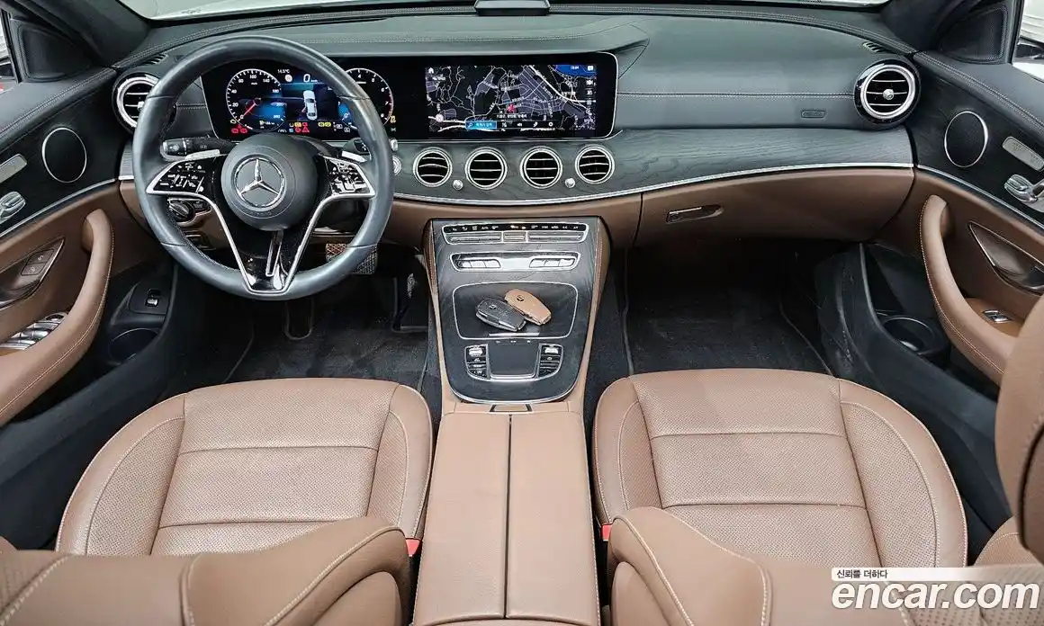 Mercedes-Benz E-Class 2022 2.0 гидро, фото 7