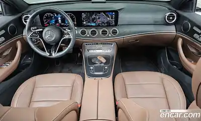 Mercedes-Benz E-Class 2022 2.0 гидро, миниатюра 7