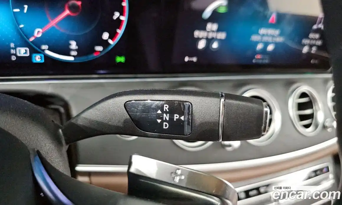 Mercedes-Benz E-Class 2022 2.0 гидро, фото 9