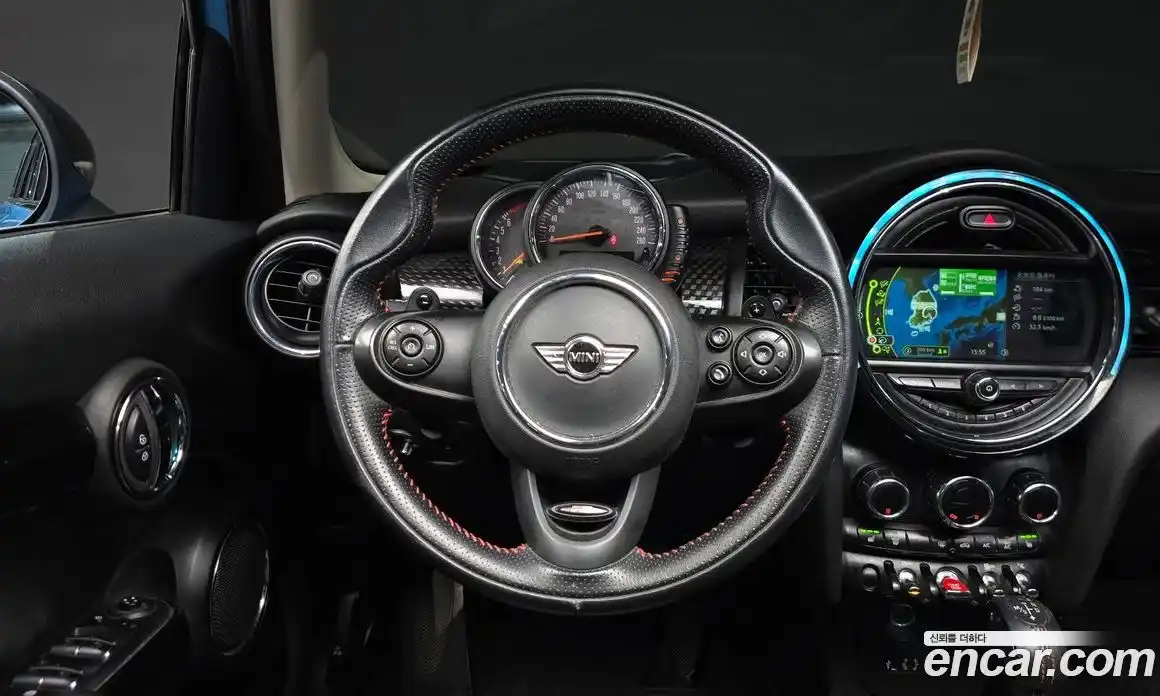 Mini Cooper 2017 2.0 гидро в Москве № 207208, фото 13