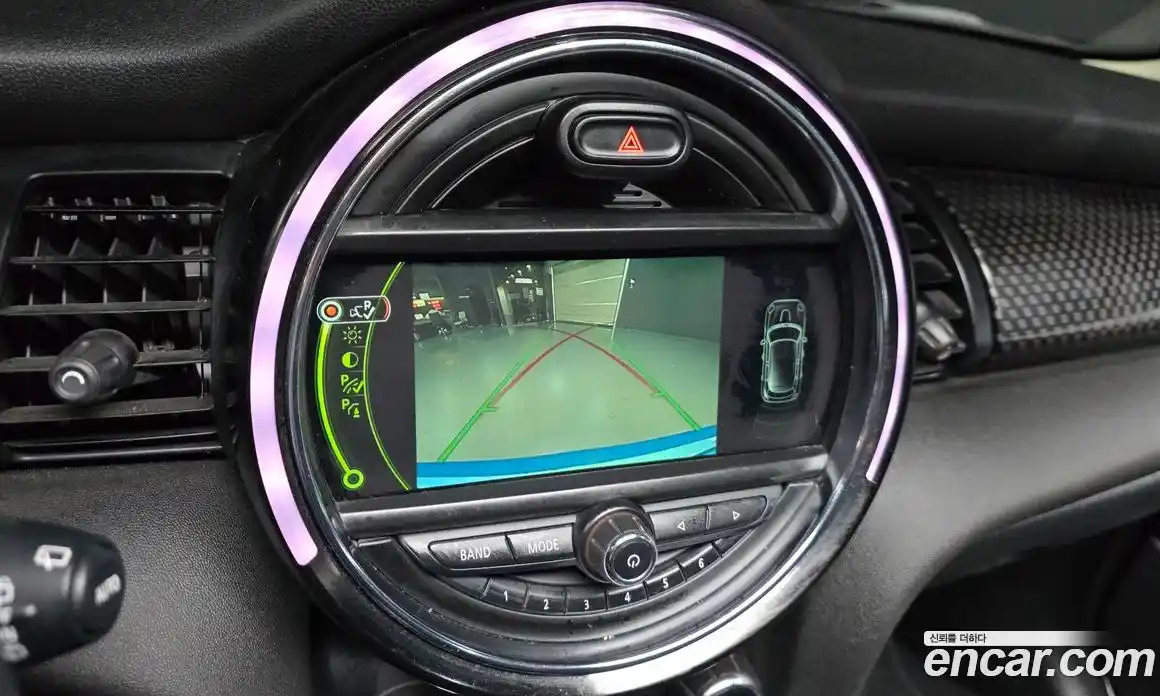 Mini Cooper 2017 2.0 гидро в Москве № 207208, фото 16