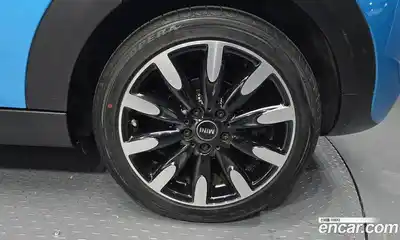 Mini Cooper 2017 2.0 гидро в Москве № 207208, миниатюра 5