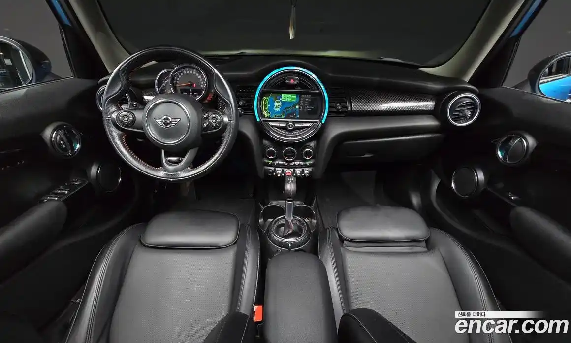 Mini Cooper 2017 2.0 гидро в Москве № 207208, фото 7
