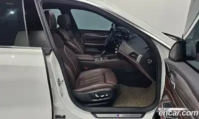 BMW 6-Series 2020 2.0 Автомат в Москве № 211371, миниатюра 10