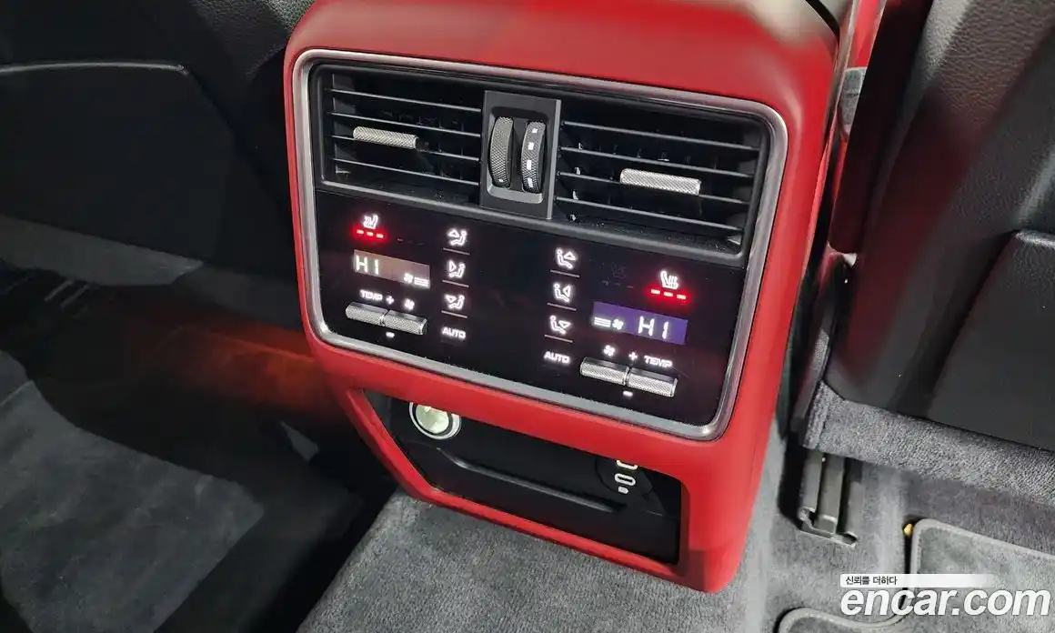 Porsche Cayenne 2020 4.0 гидро в Москве № 213227, фото 18