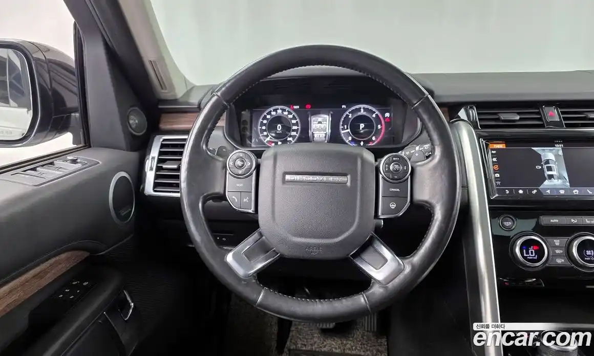 Land Rover Discovery 2018 3.0 гидро в Москве № 213815, фото 13