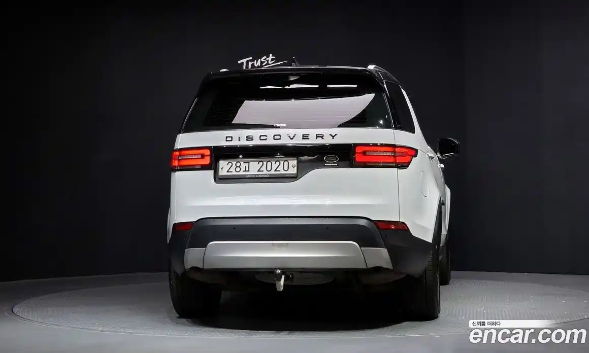 Land Rover Discovery 2018 3.0 гидро в Москве № 213815, фото 4