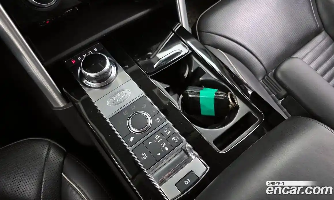 Land Rover Discovery 2018 3.0 гидро в Москве № 213815, фото 9