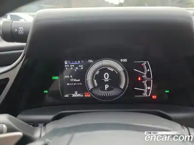 Lexus ES 2024 2.5 гидро в Москве № 214799, миниатюра 8