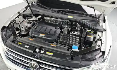 Volkswagen Tiguan 2023 2.0 гидро в Москве № 215228, миниатюра 6