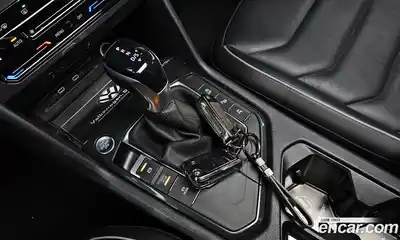 Volkswagen Tiguan 2023 2.0 гидро в Москве № 215228, миниатюра 9