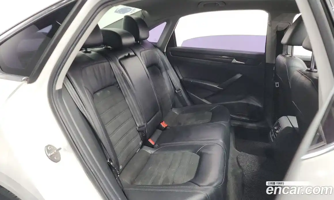 Volkswagen Passat 2015 2.0 гидро в Москве № 215355, фото 12