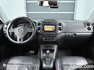 Volkswagen Tiguan 2015 2.0 гидро в Москве № 215378, миниатюра 7