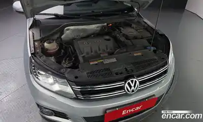 Volkswagen Tiguan 2013 2.0 гидро в Москве № 227104, миниатюра 6