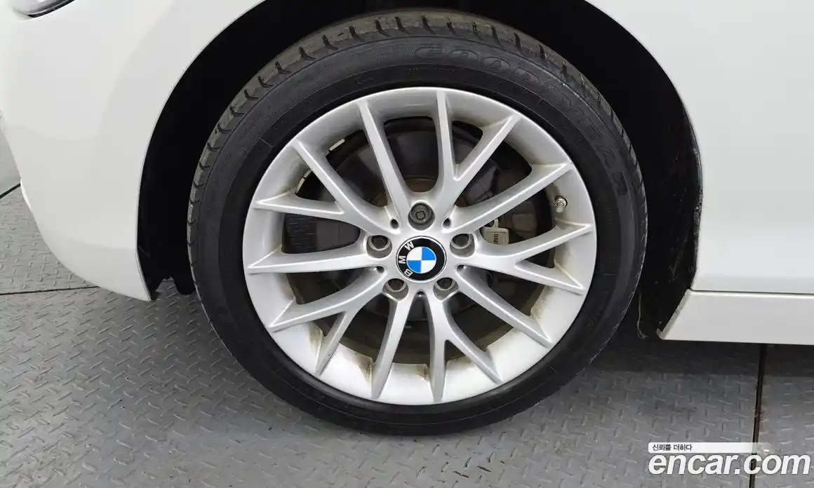 BMW 1-Series 2014 2.0 гидро в Москве № 228971, фото 5