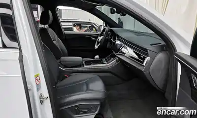 Audi Q7 2022 3.0 гидро в Москве № 229666, миниатюра 11