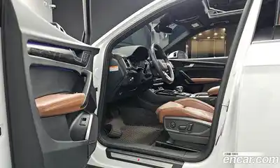 Audi Q5 2023 2.0 гидро в Москве № 229895, миниатюра 10