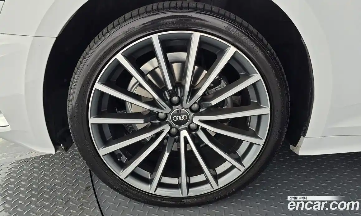 Audi A5 2022 2.0 гидро в Москве № 230072, фото 5