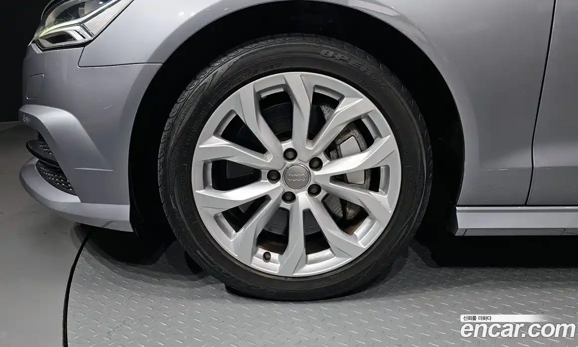 Audi A6 2017 2.0 гидро в Москве, фото 5
