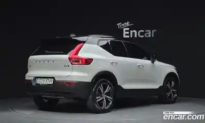 Volvo XC40 2020 2.0 гидро в Москве № 230508, миниатюра 2