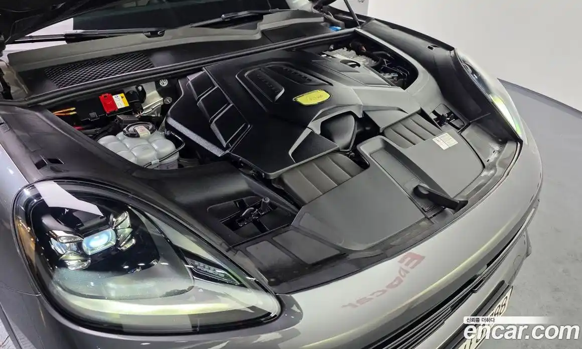 Porsche Cayenne 2022 3.0 гидро в Москве № 230980, фото 6