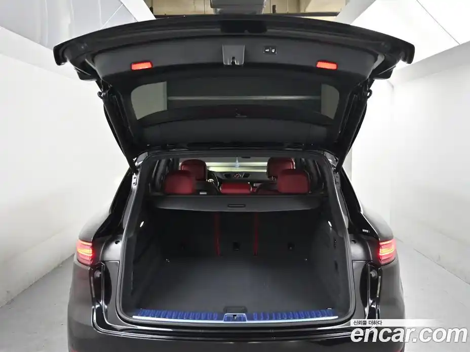 Porsche Cayenne 2022 3.0 гидро в Москве № 231098, фото 20