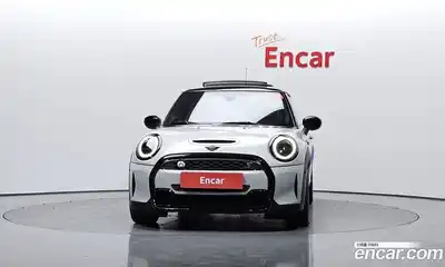 Mini Cooper 2022 2.0 гидро в Москве № 231489, миниатюра 3