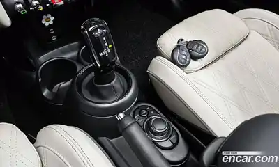 Mini Cooper 2022 2.0 гидро в Москве № 231489, миниатюра 9