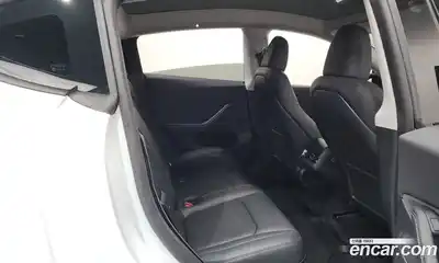 Tesla Model Y 2024 0.2 гидро в Москве № 231644, миниатюра 12