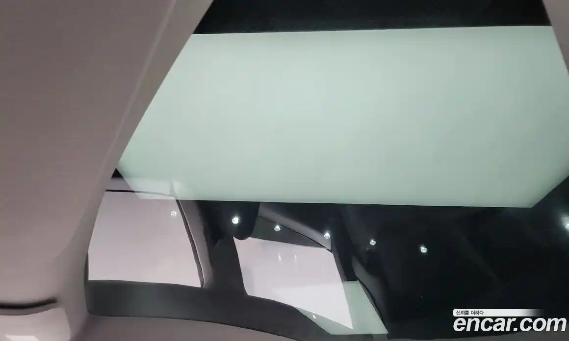 Tesla Model Y 2024 0.2 гидро в Москве № 231644, фото 18