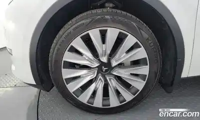 Tesla Model Y 2024 0.2 гидро в Москве № 231644, миниатюра 5