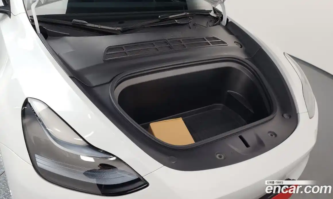 Tesla Model Y 2024 0.2 гидро в Москве № 231644, фото 6