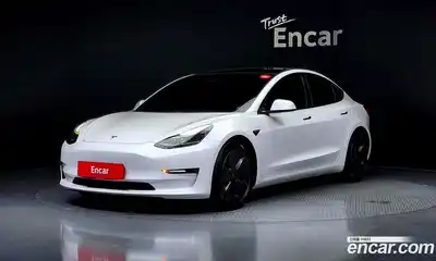 Tesla Model 3, 2021