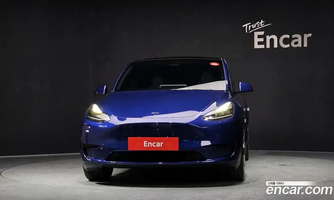 Tesla Model Y 2023 0.2 гидро в Москве № 231882, фото 3